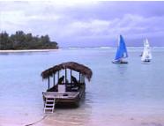 Relaxing Muri beach