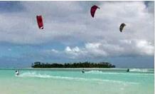 Kite surfing at Aitutaki