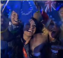 Cook Islands in party mood at the closing of the London Olympics