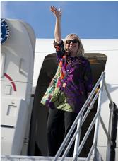 Not a good bye but a "see you again soon" from HIllary Clinton